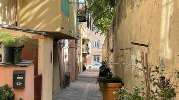 Enceinte de lâhĂ©bergement