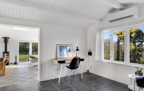 Interior - Cozy home in Jægerspris with WiFi (Jægerspris)