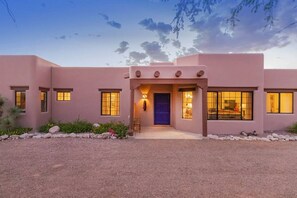 Exterior - Casa Coralina - A hidden treasure in Tanque Verde Valley (Tucson)