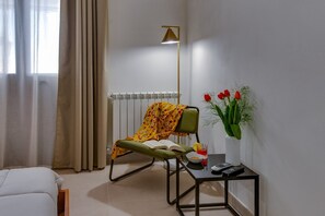 Deluxe Room, Non Smoking | Premium bedding, down duvets, minibar, laptop workspace - L'Antro di Dedalo (Sciacca)