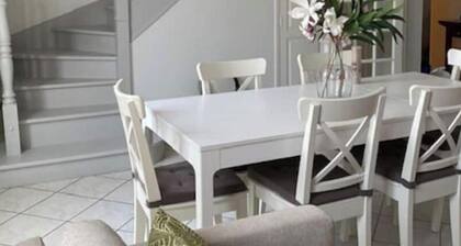 Cosy townhouse just a stone's throw from La Défense