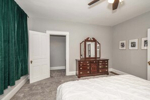 Condo, 1 King Bed, Kitchen, Garden View | 1 bedroom, free WiFi - Suites on Main 2 (Covington)