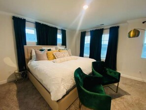 Room - Entire Home - Brand New Cozy Modern Townhome (Charlotte)