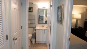 Condo, 3 Bedrooms | Bathroom