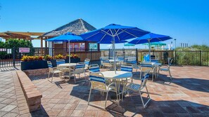 Condo, 3 Bedrooms | Outdoor dining