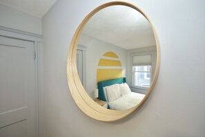 5 Schlafzimmer, B ügeleisen/Bügelbrett, WLAN, Bettwäsche