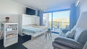 Bügeleisen/Bügelbrett, WLAN, Bettwäsche