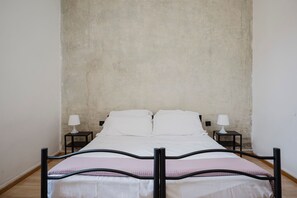 Room - Faenza 79 Apartment in Firenze (Florence)
