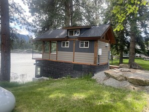 Exterior - Waterfront Cabin in the center of Thompson Falls!! (Thompson Falls)