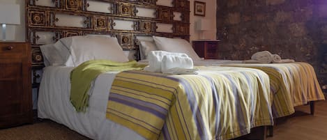7 chambres, Wi-Fi, draps fournis