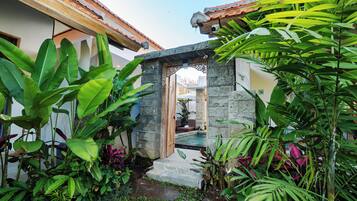 Fachada da propriedade