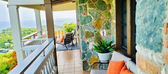 St. John USVI, Modern Villa, Oceanview, King Suite