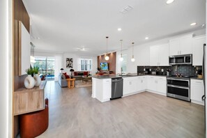 전자레인지, 오븐, 쿡탑, 식기 세척기