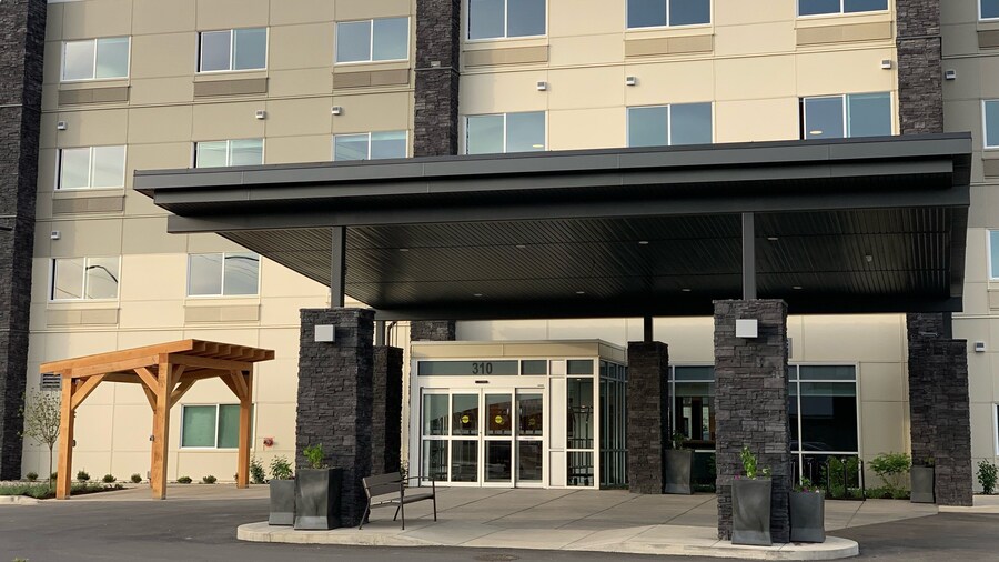 Holiday Inn Express & Suites Courtenay - Comox by IHG