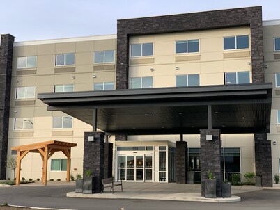 Holiday Inn Express & Suites Courtenay - Comox by IHG