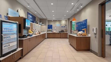 Petit déjeuner continental compris tous les jours