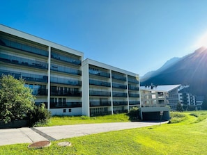 Exterior - Nice apartment for 4 people with WIFI, TV and balcony (Lenzerheide)