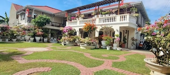 Casa Familya