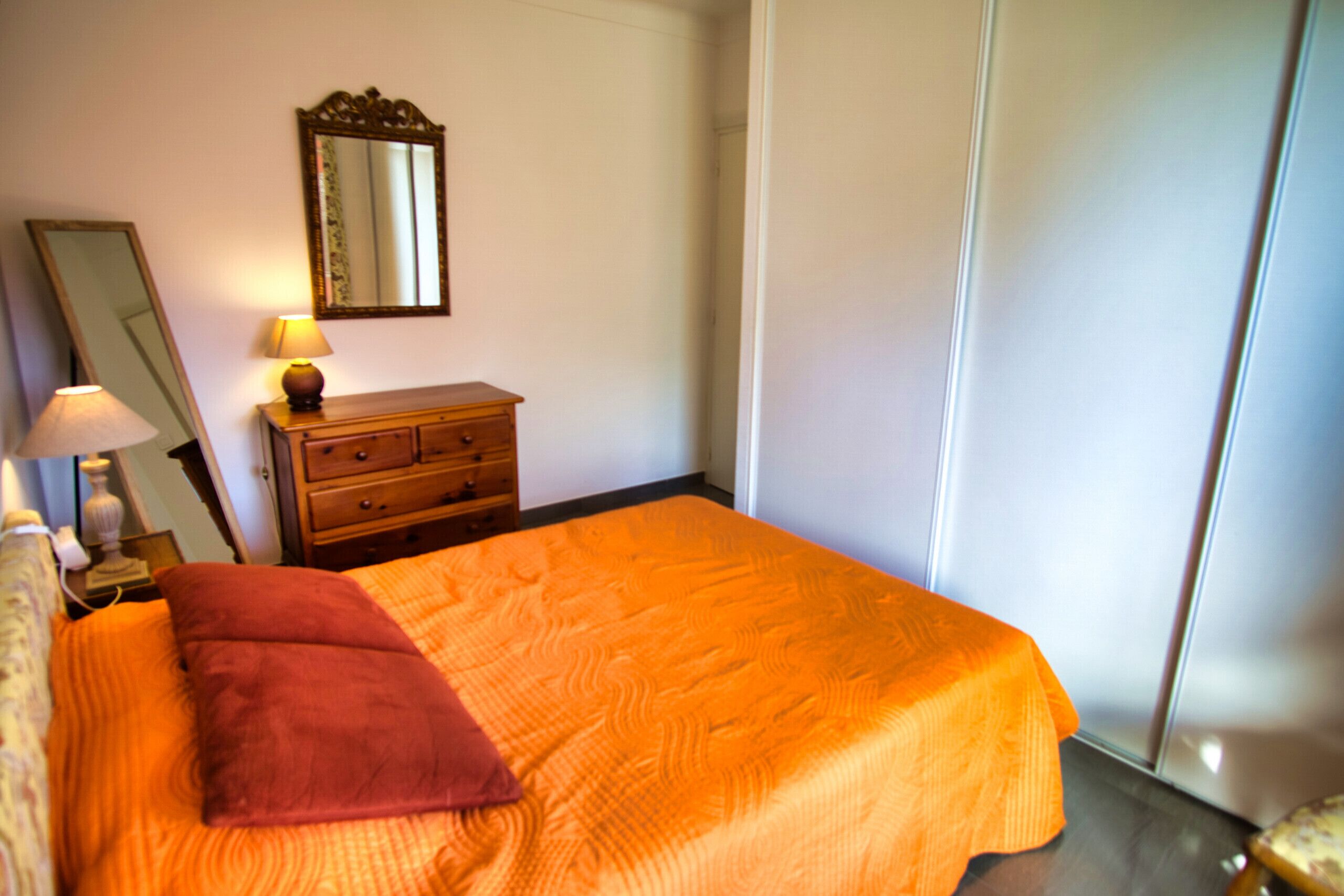 1 Schlafzimmer, Bügeleisen/Bügelbrett, kostenloses WLAN