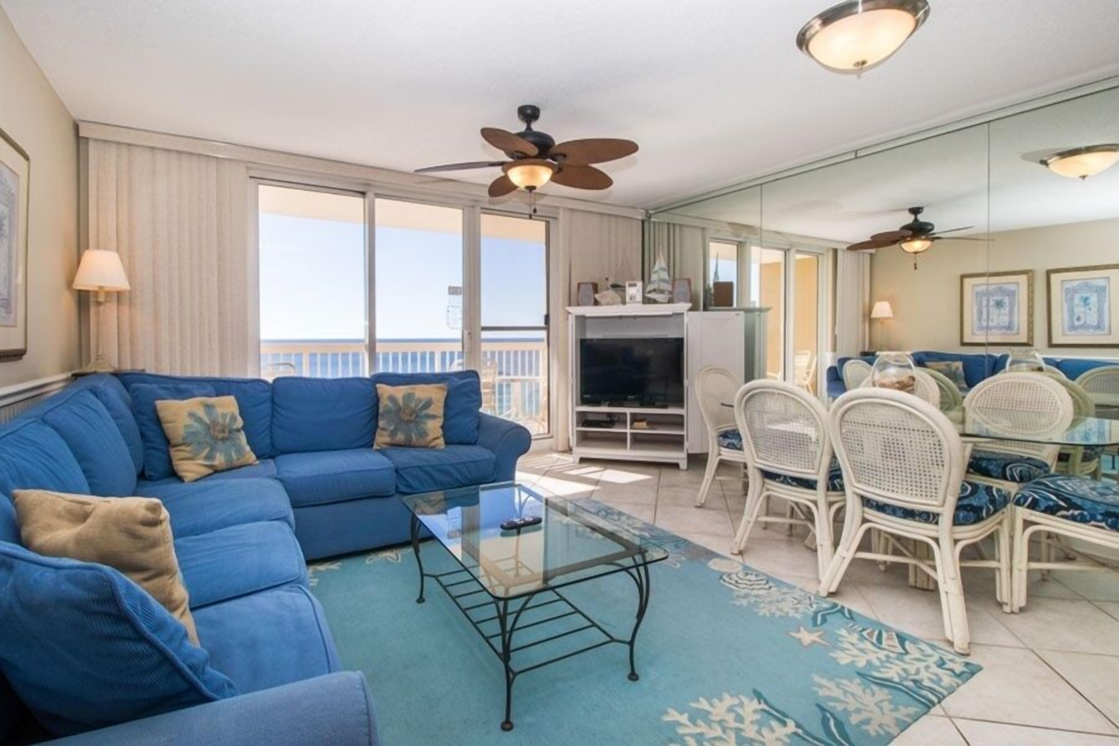 Condo, 1 Bedroom | Living area | Smart TV, streaming services