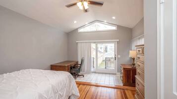 Condo, 2 Queen Beds, Kitchen, Garden View | 2 bedrooms, free WiFi