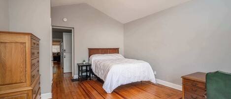 Condo, 2 Queen Beds, Kitchen, Garden View | 2 bedrooms, free WiFi