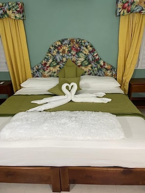 3 bedrooms, WiFi, bed sheets