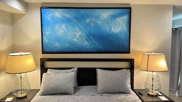 2 bedrooms, premium bedding, memory foam beds, individually decorated