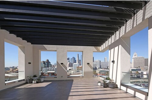 StaysPro - Cityscape Luxury Rental Homes in the Heart of Los Angeles