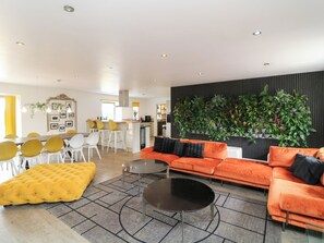 Living area - Hayloft (Lincoln)