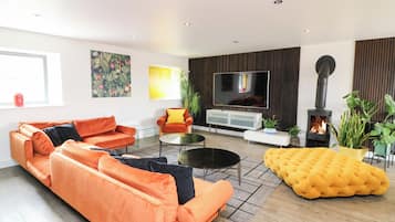 Cottage | Living area