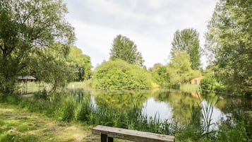 Cottage | Property grounds