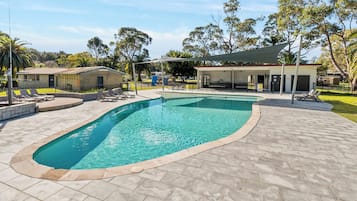 Piscina all'aperto