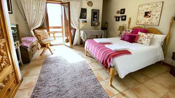 House | 4 bilik tidur, seterika/papan seterika, Wi-fi percuma, cadar katil