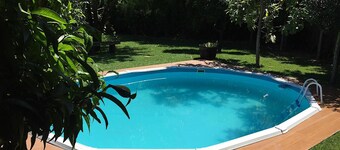 Stunning Country Side House With Swimming Pool