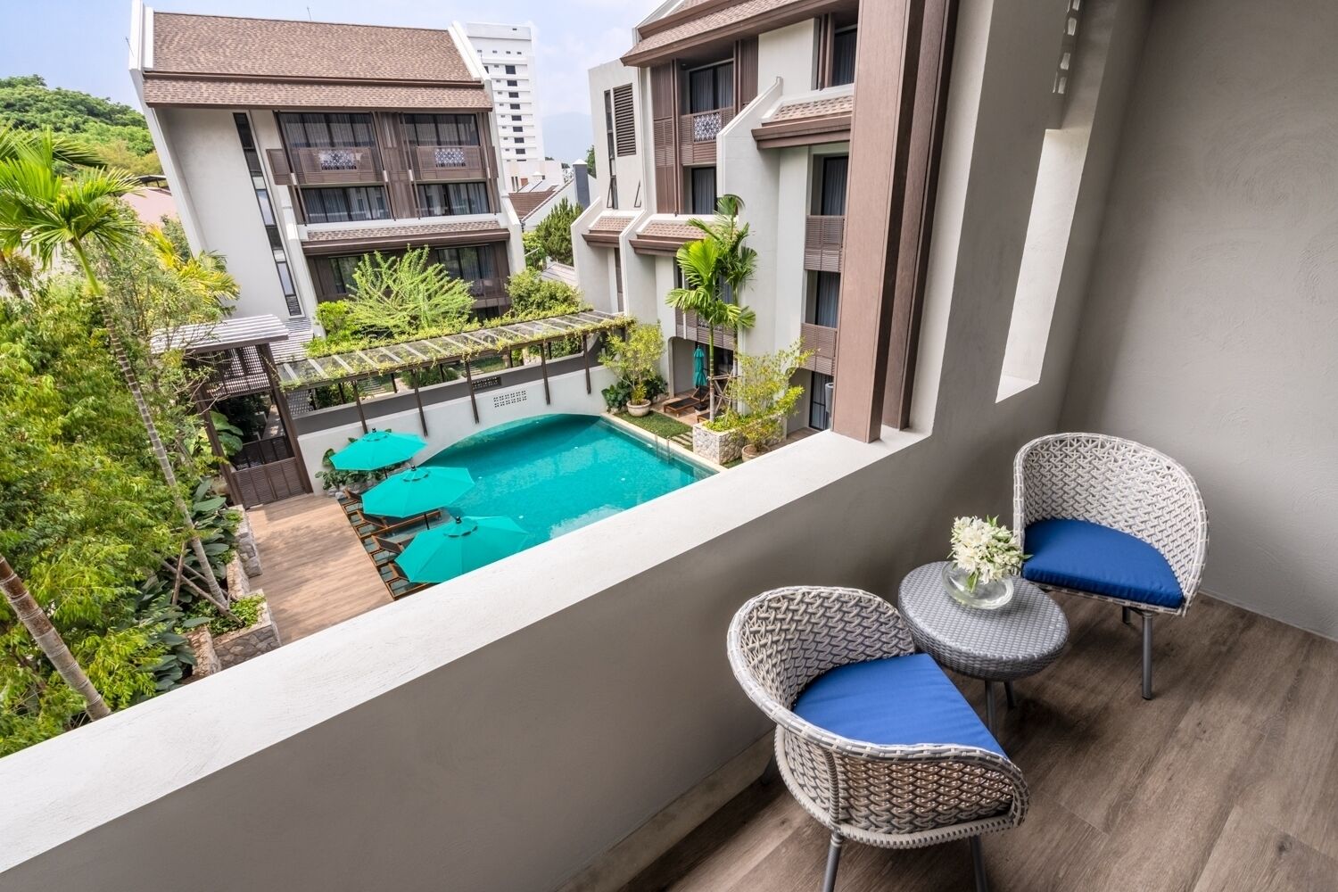 Pemandangan dari bilik