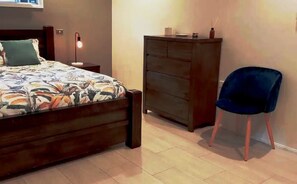 4 dormitorios, tabla de planchar con plancha, wifi y ropa de cama