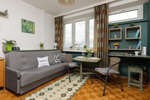 Living area - Pet-friendly Apartment Ludna by Renters (Warsaw)