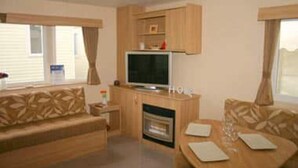 Living area - Impeccable 2-bed Apartment in Prestatyn (Prestatyn)