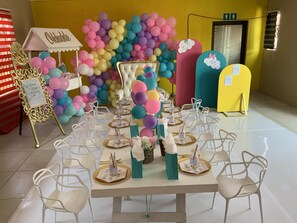 Banquet hall