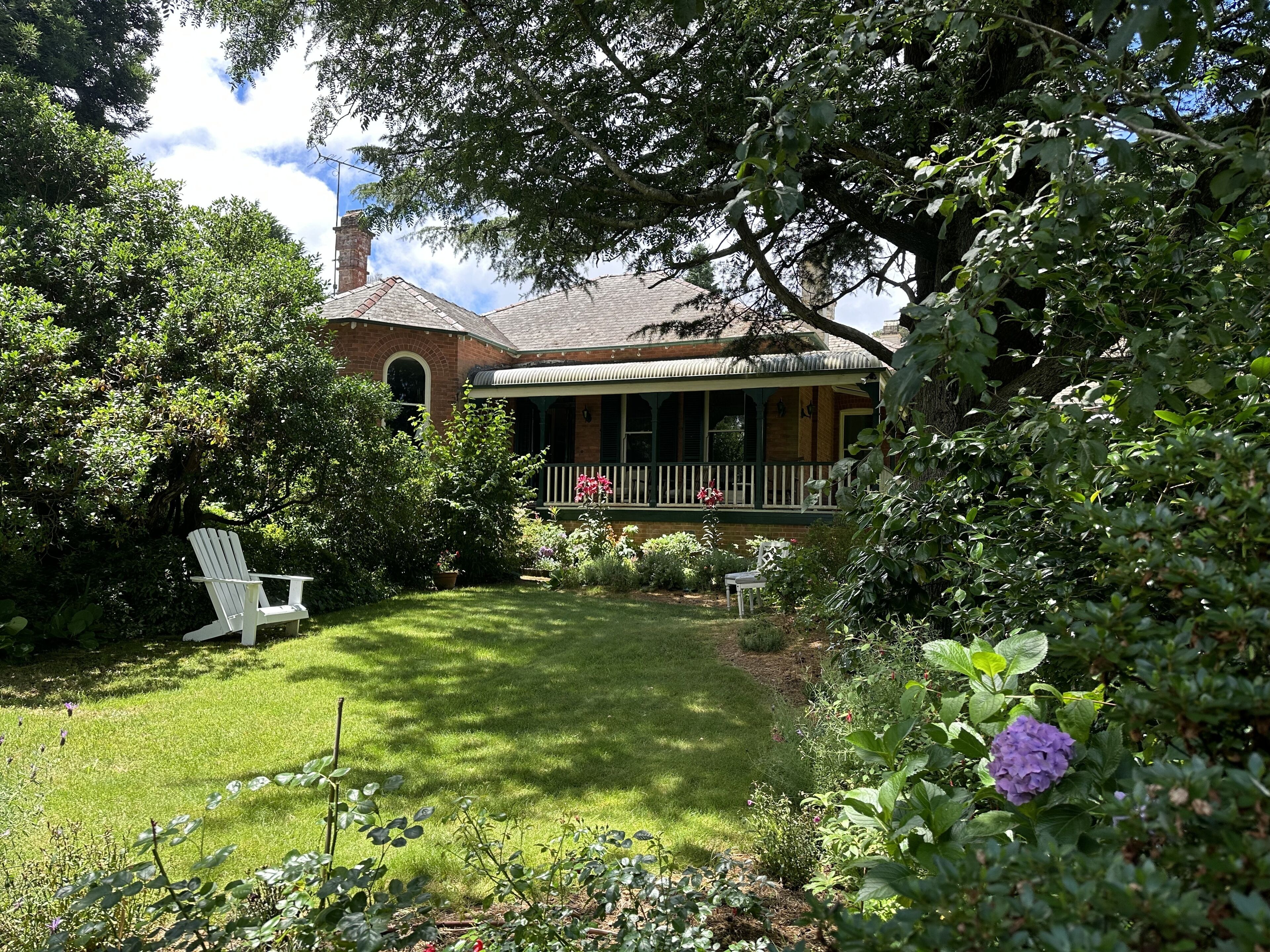 Fachada de la propiedad