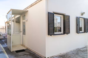 Apartment (Two Bedroom Apartment with Terrace) | Exterior