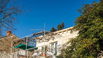 Apartment (Two Bedroom Apartment with Terrace) | Exterior