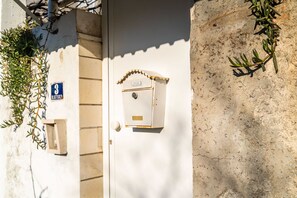 Apartment (Two Bedroom Apartment with Terrace) | Außenbereich