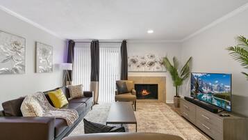 Smart TV, fireplace, computer monitors