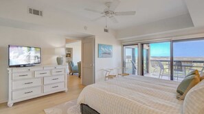 Apartment (3 Bedrooms) | Interior - 4407 Ocean Club by Avantstay Ocean Views w/ Community Pool Access - Jan/feb Monthly Options Avail (Isle of Palms)