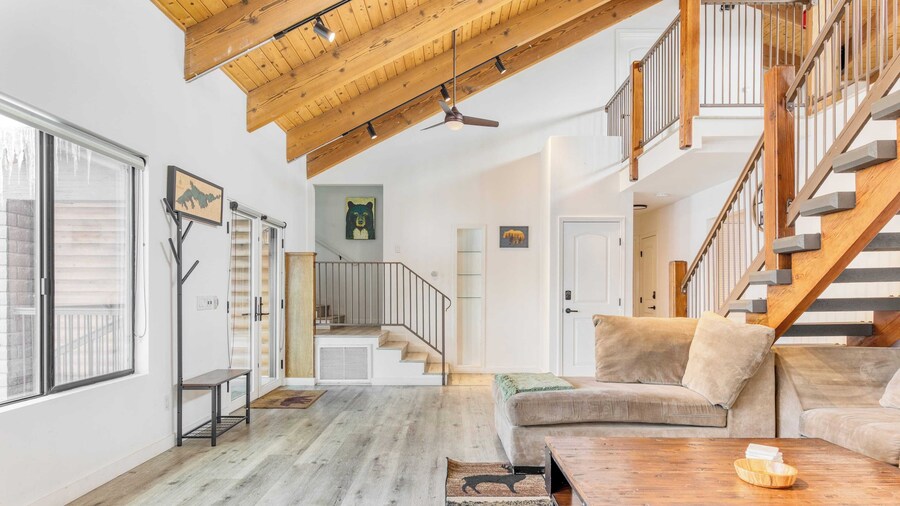 Honeypot by Avantstay Indoor Pool & Hot Tub