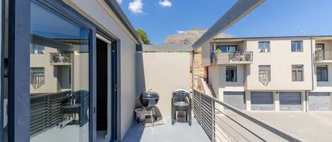 Basic Apartment, Multiple Beds | Property grounds