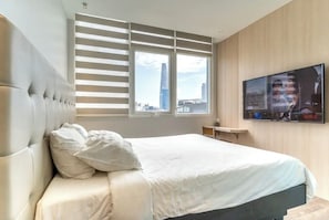 Exclusive Apartment, 2 Bedrooms | Desk, laptop workspace, free WiFi