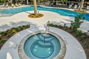 Interior - 1102 Ocean Club Avantstay Oceanfront Shared Pool, Spa Ocean Views (Isle of Palms)